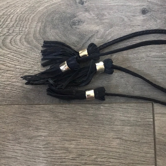 Aldo tie up black heels 7.5 - Picture 5 of 5